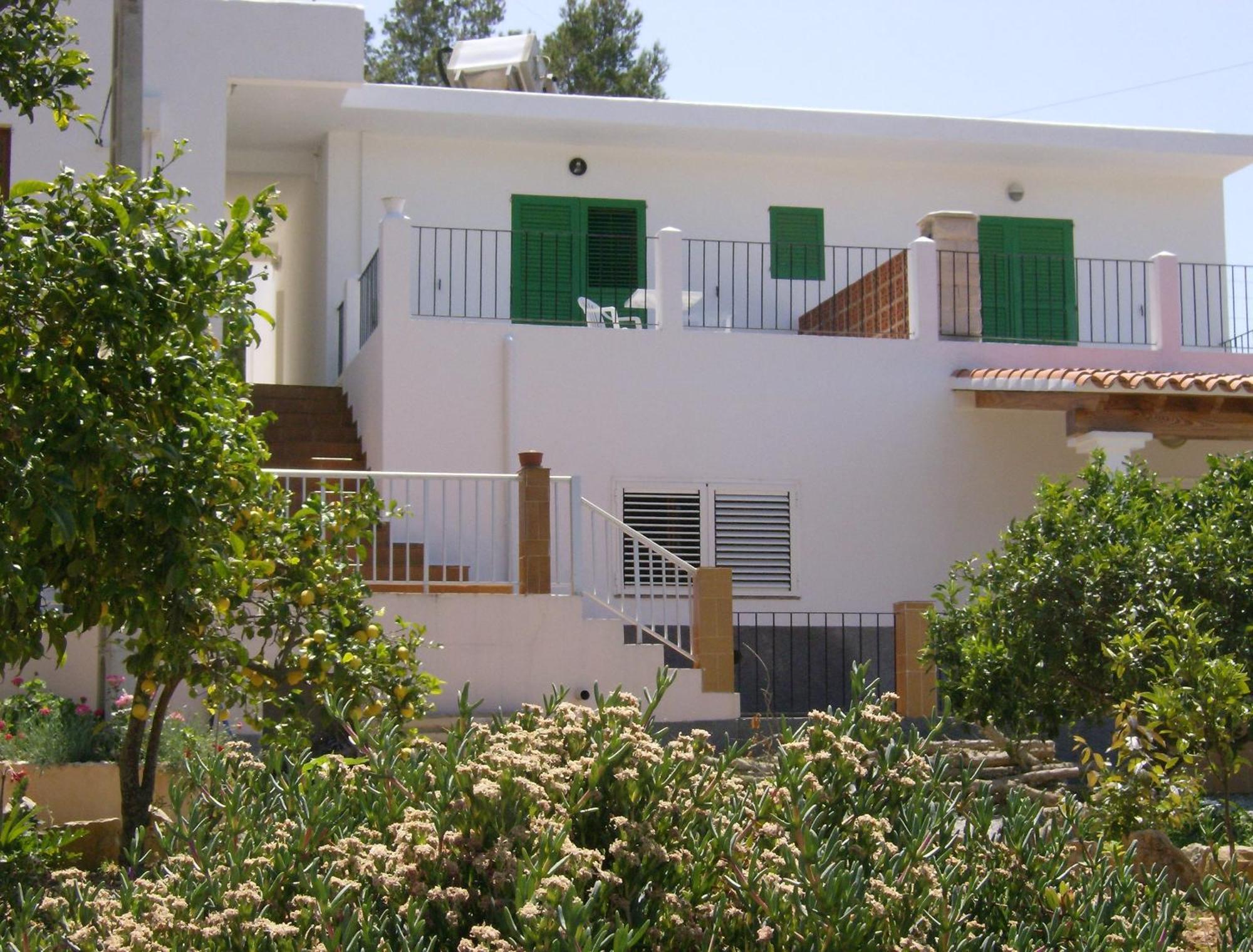 Pension Las Tres Golondrinas Es Figueral Exterior photo